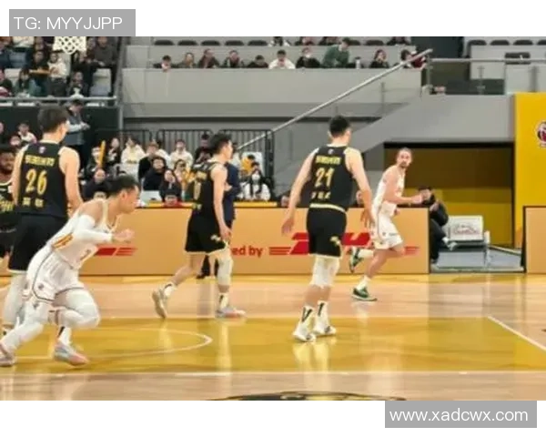 CBA激战北京首钢与深圳队绝杀对决精彩回顾与分析 CBA激战北京首钢与深圳队绝杀对决精彩回顾与分析