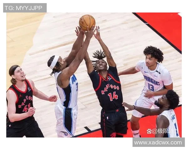 勇士与猛龙激战12月6日NBA赛场再燃激情对决 勇士与猛龙激战12月6日NBA赛场再燃激情对决