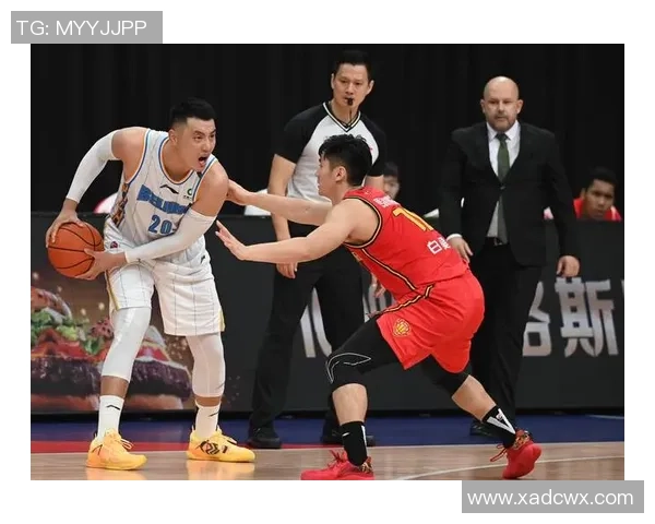 北京首钢与山东西王激战正酣谁将赢得这场篮球巅峰对决的胜利 北京首钢与山东西王激战正酣谁将赢得这场篮球巅峰对决的胜利